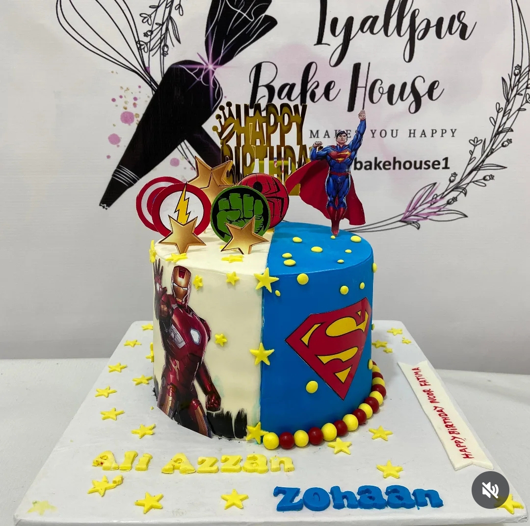 Superman cake
